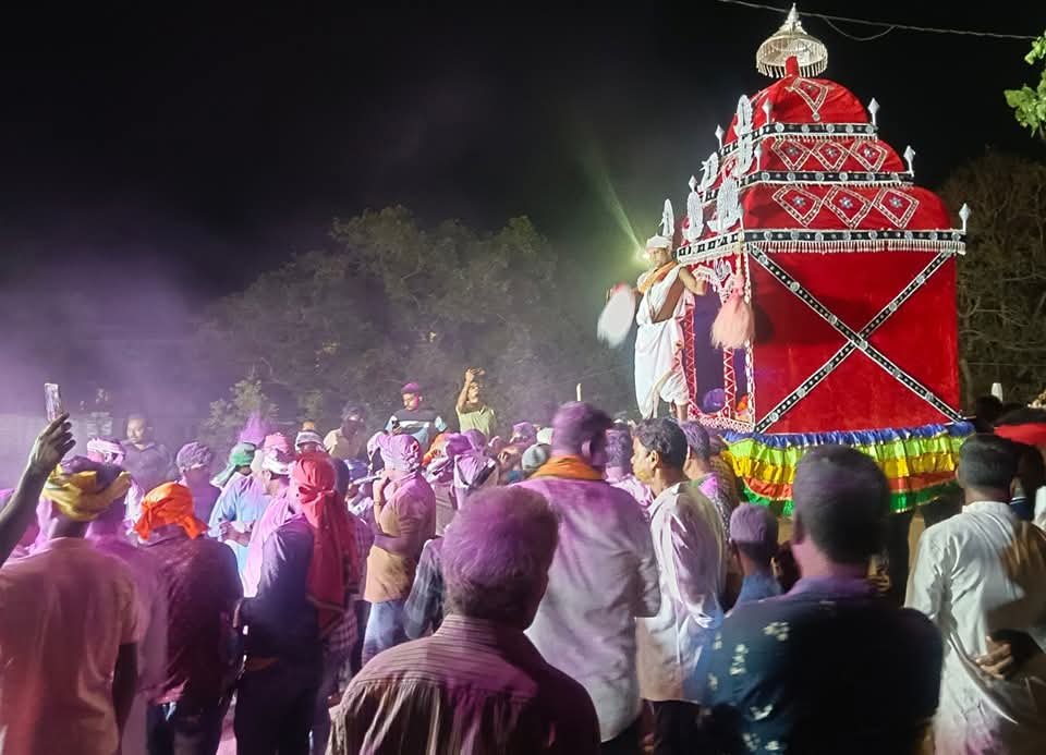 ପ୍ରସିଦ୍ଧ ଯାଜପୁର ବାଲି ମେଲଣ, ଭଗବାନଙ୍କ ସହିତ ହୋଲି ଖେଳିଲେ ଭକ୍ତ