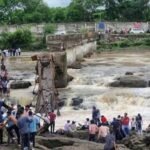 ଶ୍ରୀ ମନ୍ଦିରରେ ଅଣସର ସମୟରେ ଅଲାରନାଥ ଦର୍ଶନ କରି ଆଶିଷ ଭିକ୍ଷା କରନ୍ତି ଶ୍ରଦ୍ଧାଳୁ