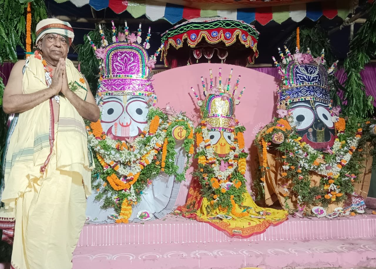 ବରୀର ଐତିହାସିକ ବଳଦେବ ଜୀଉ ମନ୍ଦିରରେ ଦେବସ୍ନାନ ପୂର୍ଣ୍ଣିମା ପାଳିତ