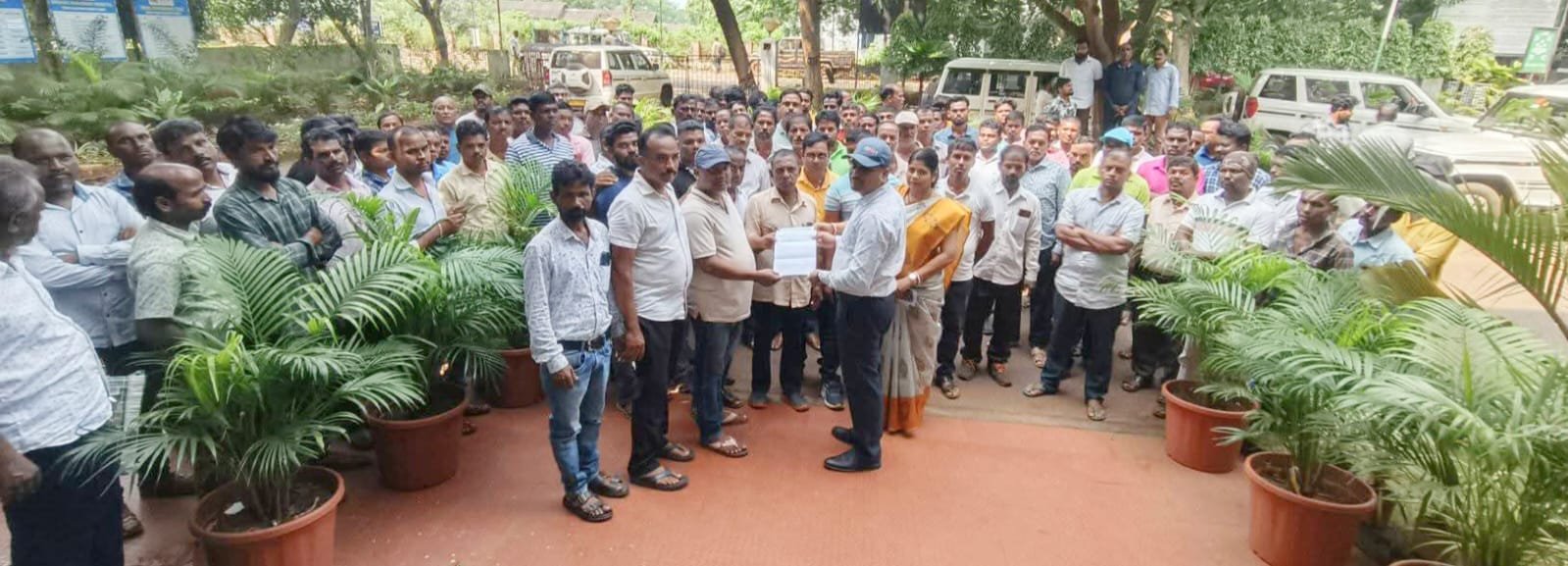 ସୁକିନ୍ଦା ରିଜିୟନ କ୍ରୋମାଇଟ ଖାଦାନ ମଜଦୁର ସଂଘ ତରଫରୁ ଓଏମସି କୁ ଦାବୀ ପତ୍ର ପ୍ରଦାନ, ଦଶ ଦିନର କଣ୍ଟ