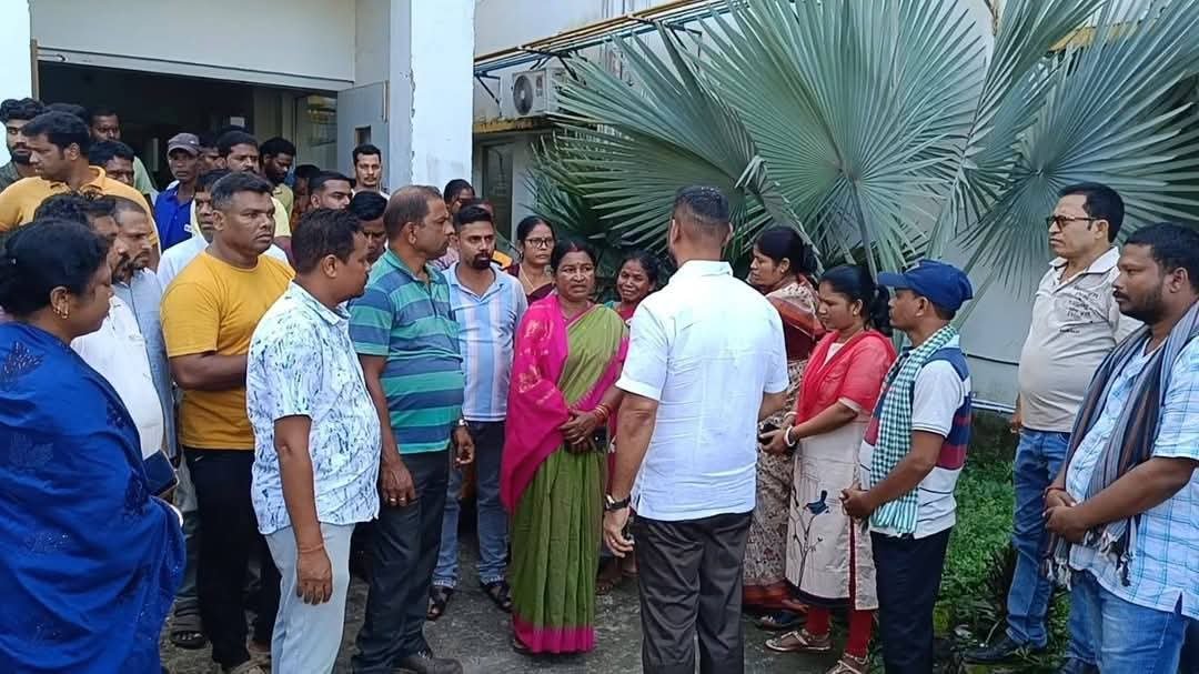 ଦୁଃଖ ସମୟରେ ପରିବାରକୁ ସାନ୍ତ୍ୱନା ଦେଲେ ଇଂ ପ୍ରୀତିରଞ୍ଜନ