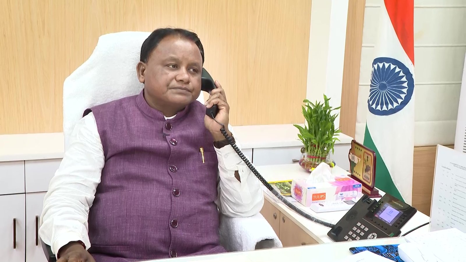 ଦୁର୍ଗାପୁର ପୀଡିତା ଓ ତାଙ୍କ ମାଙ୍କ ସହିତ କଥା ହେଲେ ମୁଖ୍ୟମନ୍ତ୍ରୀ