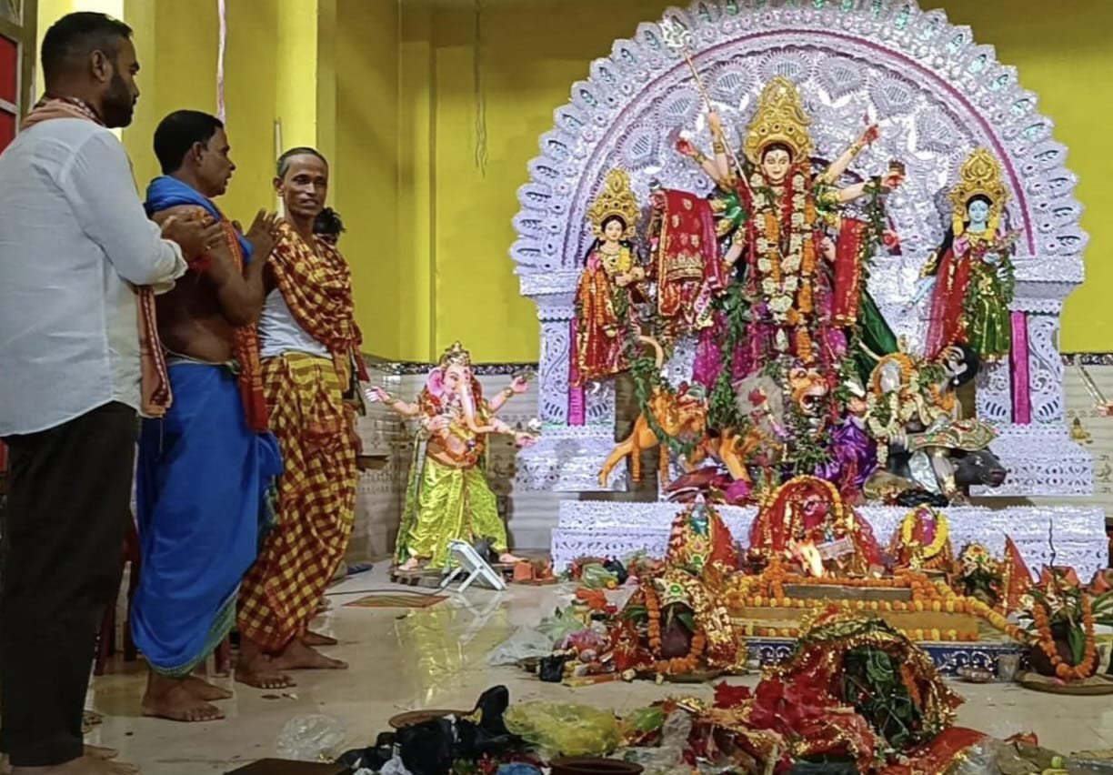 ଦେବୀ ଦର୍ଶନ କରି ରାଜ୍ୟବାସୀଙ୍କ ଶୁଖ ସମୃଦ୍ଧି କାମନା କଲେ ପୂର୍ବତନ ମନ୍ତ୍ରୀ