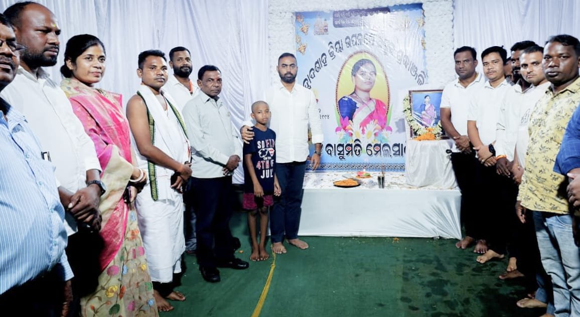 ଦ୍ୱାଦଶାହରେ ଶ୍ରଦ୍ଧାଞ୍ଜଳି ଜଣାଇଲେ ପୂର୍ବତନ ମନ୍ତ୍ରୀ