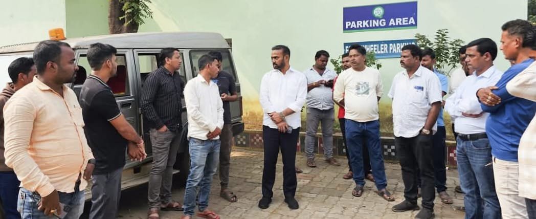 ମୃତକଙ୍କ ପରିବାରକୁ ସାନ୍ତ୍ୱନା ଦେଲେ ପୂର୍ବତନ ମନ୍ତ୍ରୀ