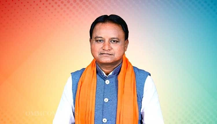 ନିଜ କାର୍ଯ୍ୟାଳୟ ସହିତ ସରକାରୀ କାର୍ଯ୍ୟାଳୟରେ ନୂଆବର୍ଷ ପାଳନକୁ ବାରଣ କଲେ ମୁଖ୍ୟମନ୍ତ୍ରୀ