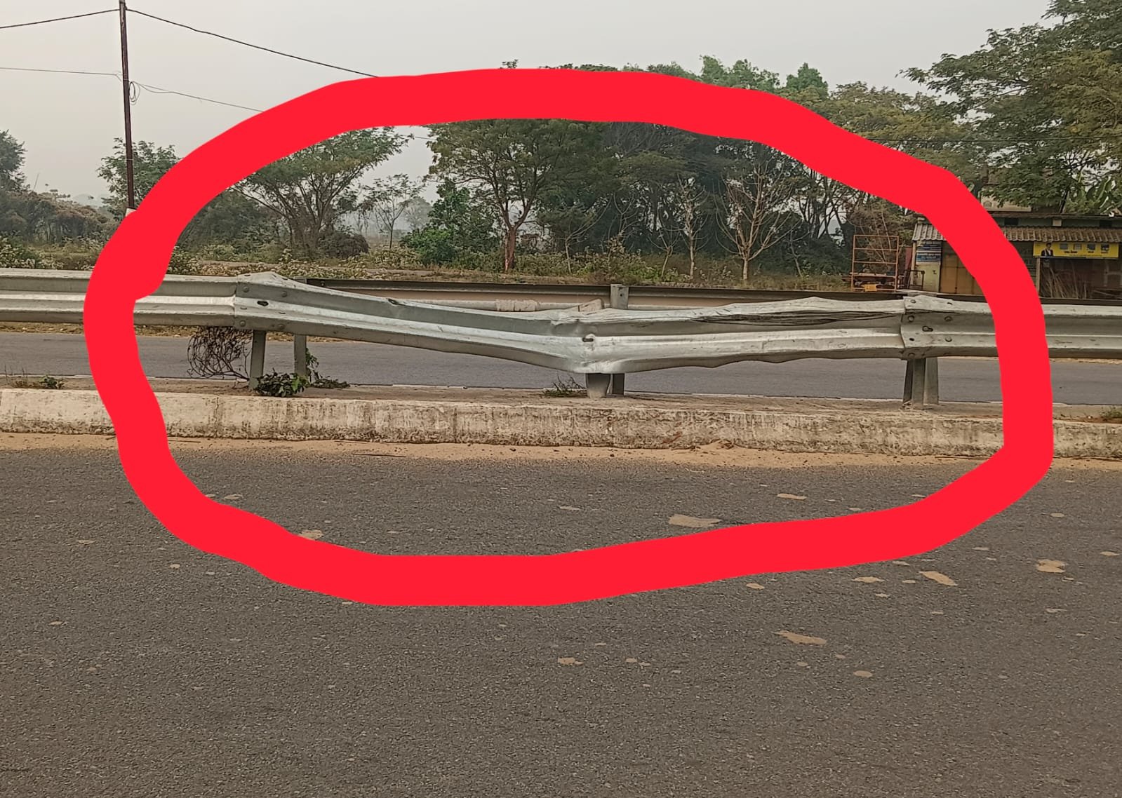 ଭଙ୍ଗା ବାଡ଼ା ପ୍ରତି ଜାତୀୟ ରାଜପଥ ବିଭାଗର ନଜର ନାହିଁ