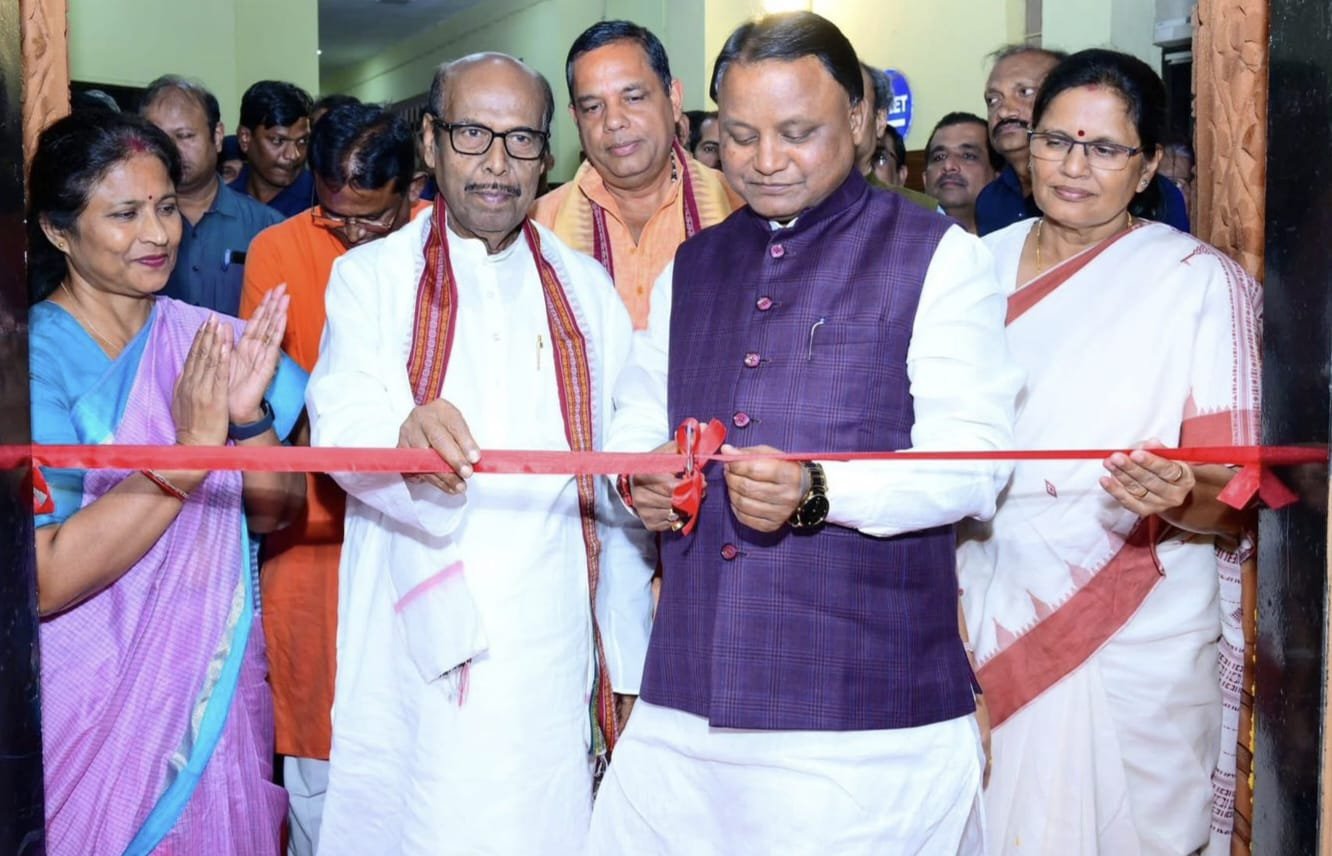 ବିଜୁ ପଟ୍ଟନାୟକଙ୍କ ରାଜ୍ୟସ୍ତରୀୟ ଜୟନ୍ତୀ: ମୁଖ୍ୟମନ୍ତ୍ରୀଙ୍କ ସହିତ ଯୋଗଦେଲେ ବରିଷ୍ଠ ରାଜନେତା ଡ଼ଃ ପ୍ରଫୁଲ୍ଲ ଚନ୍ଦ୍ର ଘଡାଇ