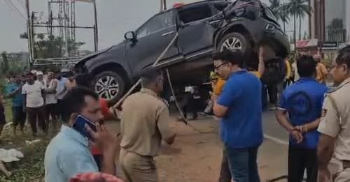 ମର୍ଣ୍ଣିଙ୍ଗ ୱାକ ବେଳେ ଦୁର୍ଘଟଣା: ଚାଲିଗଲା ତିନି ଜୀବନ, ଜଣଙ୍କ ଅବସ୍ଥା ସଂକଟାପନ୍ନ