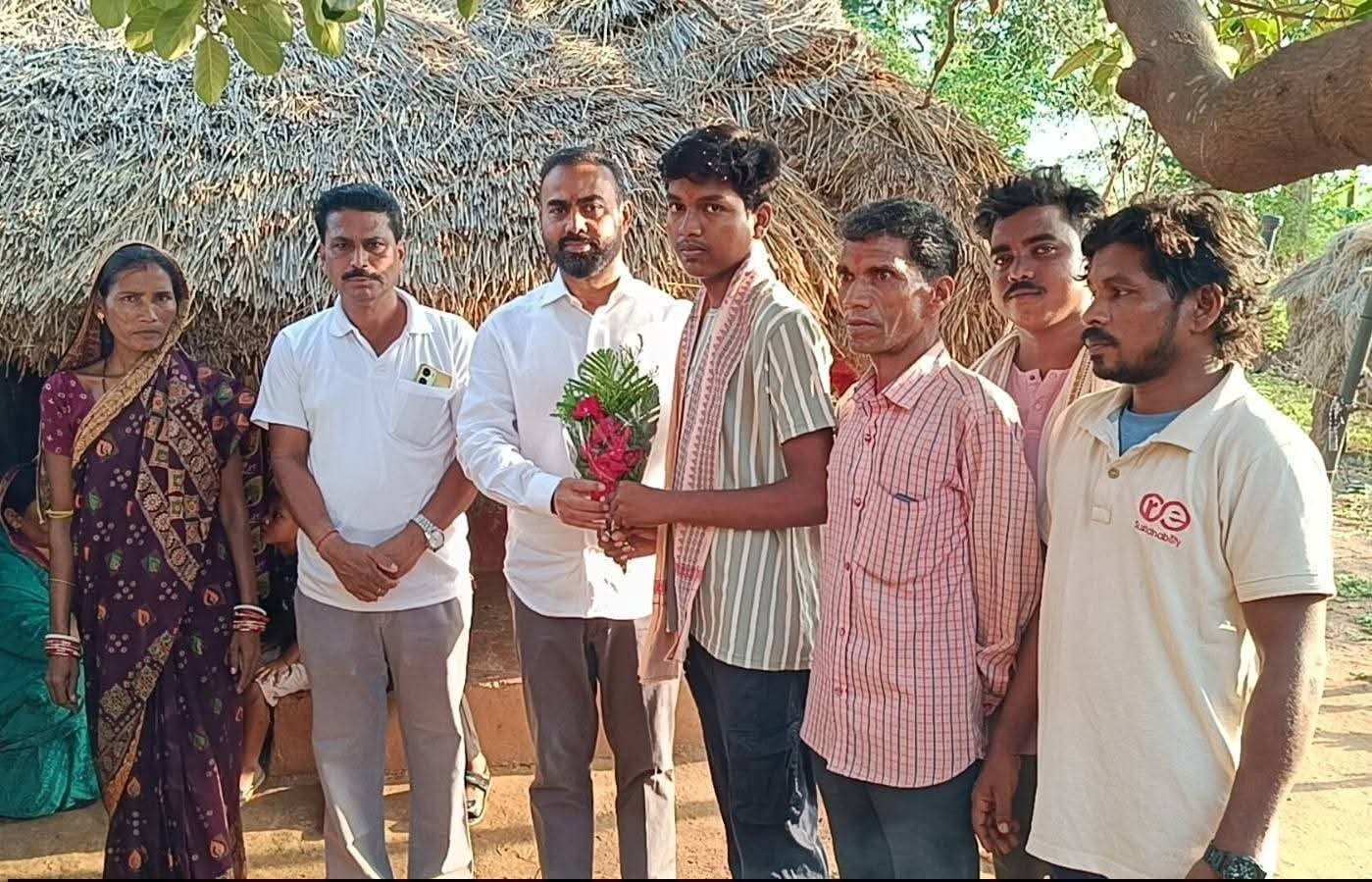 ବ୍ଲକ ଟପ୍ପରଙ୍କୁ ଶୁଭେଚ୍ଛା ଜଣାଇଲେ ଇଂ ପ୍ରୀତିରଞ୍ଜନ