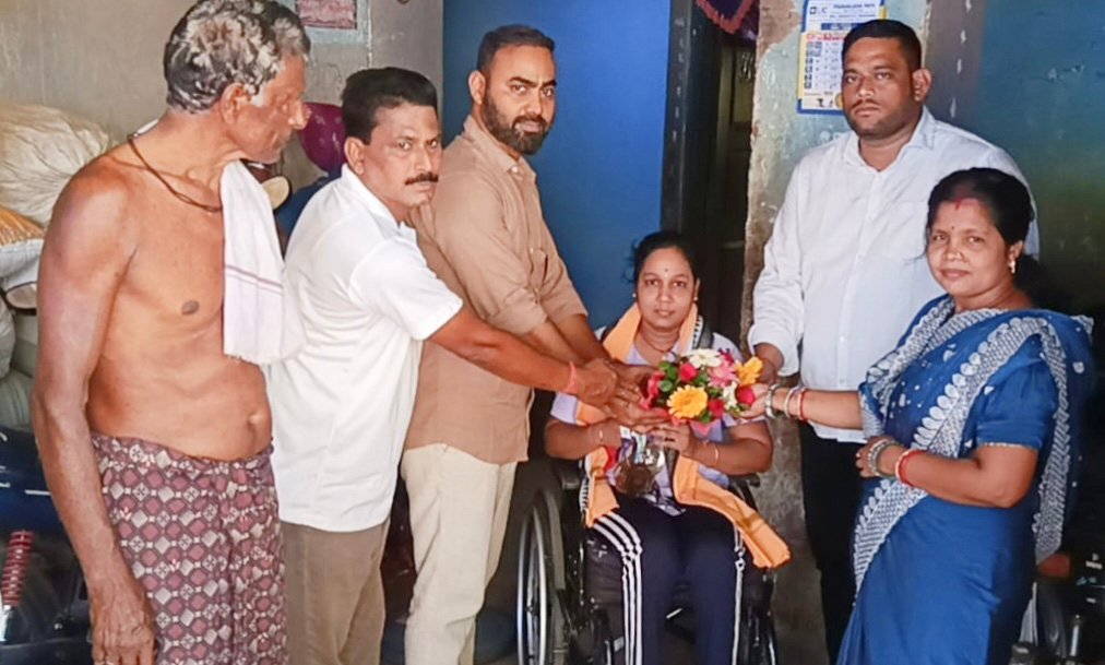 ସୁକିନ୍ଦାର ସୁନା ଝିଅ ନିତୁ, ସଫଳତା ପାଇଁ ସମ୍ବର୍ଦ୍ଧିତ କଲେ ପୂର୍ବତନ ମନ୍ତ୍ରୀ