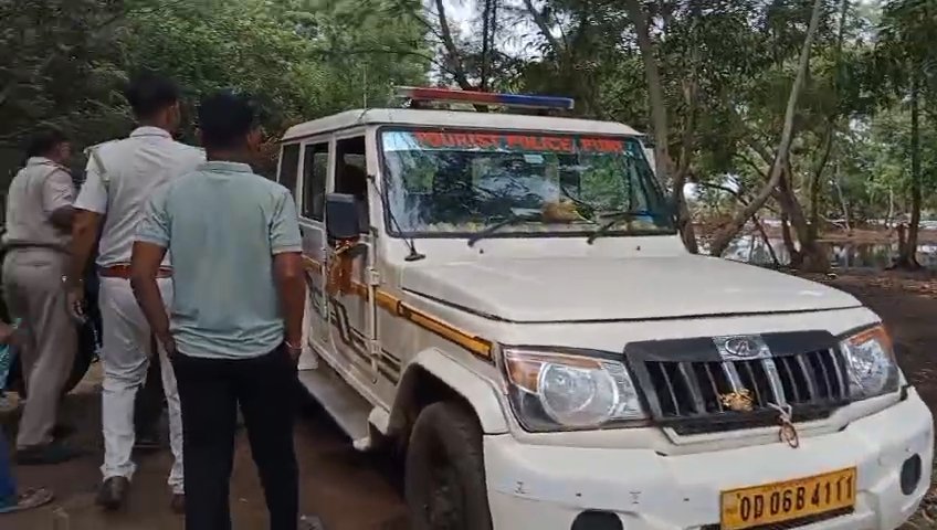 ଆସିଲାନି ୧୦୮ ଆମ୍ବୁଲାନ୍ସ, ଦେବଦୂତ ସାଜିଲା ପୋଲିସ