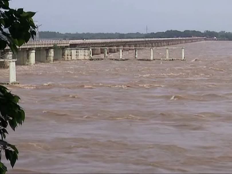 ମହାନଦୀରେ ଜଳସ୍ତର ବୃଦ୍ଧି, ଚଳିତ ବର୍ଷର ବଡ଼ ବନ୍ୟା ଆଶଙ୍କା