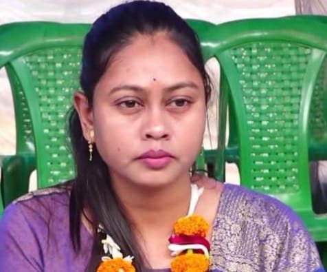 ଆମରଣ ଅନଶନରେ ବସିଲେ ସରପଞ୍ଚ ଚାମେଲି