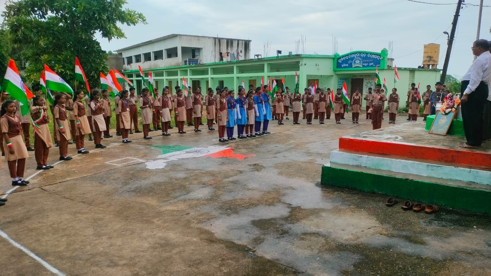ଆନନ୍ଦ ଉତ୍ସାହ ମଧ୍ୟରେ କୃଷ୍ଣପ୍ରସାଦରେ ୮୦ ତମ ସ୍ୱାଧୀନତା ଦିବସ ପାଳିତ