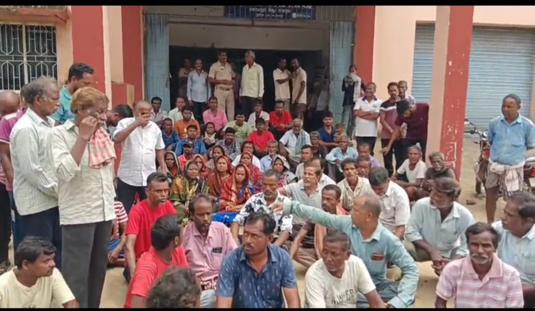 ବନ୍ୟା ବିପନ୍ନଙ୍କୁ ମିଳୁନି ପାଲ, ଭିତହସିଲ କାର୍ଯ୍ୟାଳୟ ଘେରିଲେ ବନ୍ୟା ବିପନ୍ନ