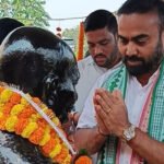 ମାଙ୍କଡ ଗୋଡ଼ାଇ ଆସିବାରୁ ପୋଖରୀରେ ପଡି ସ୍କୁଲ ଛାତ୍ରୀ ମୃତ, ଶୋକର ଛାୟା